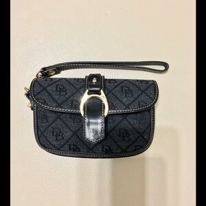 Dooney & Bourke Wristlet